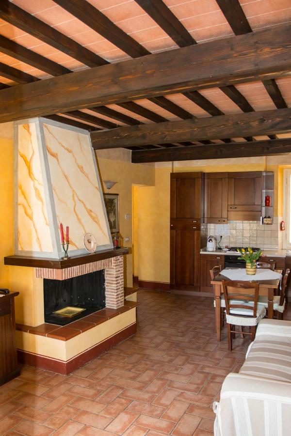 Residence Le Gagli Arde Arezzo Bagian luar foto