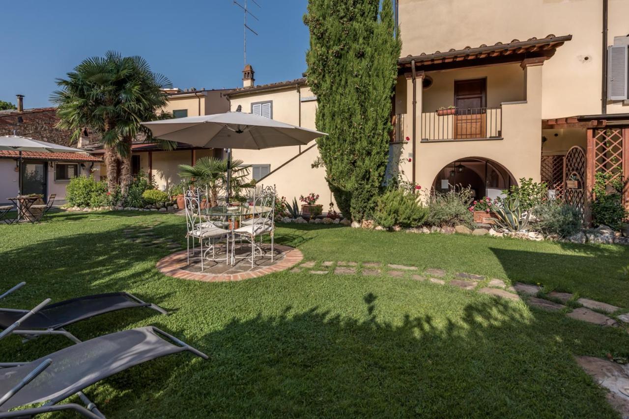 Residence Le Gagli Arde Arezzo Bagian luar foto
