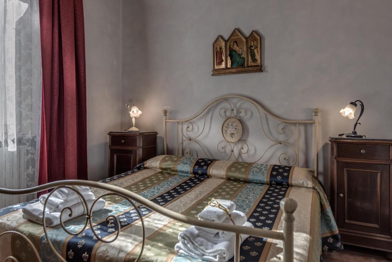 Residence Le Gagli Arde Arezzo Bagian luar foto