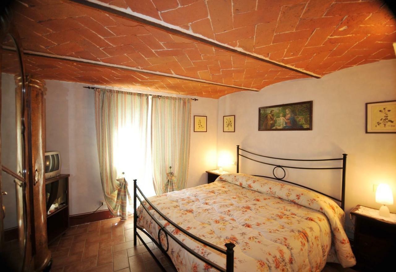 Residence Le Gagli Arde Arezzo Bagian luar foto