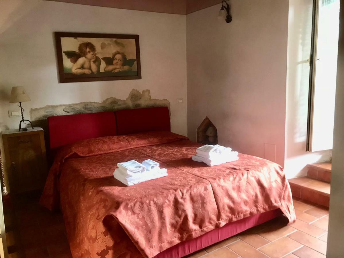 Residence Le Gagli Arde Arezzo Bagian luar foto
