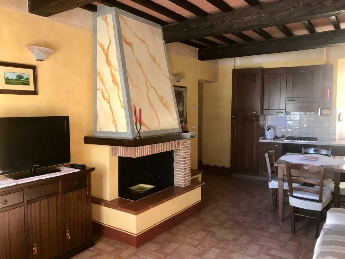 Residence Le Gagli Arde Arezzo Bagian luar foto